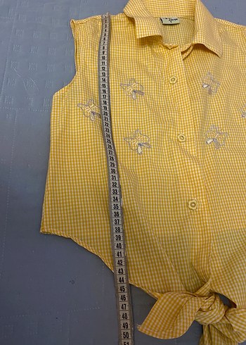 Kelebek detaylı kareli bağlamalı gömlek 5 yaş - Görsel 2