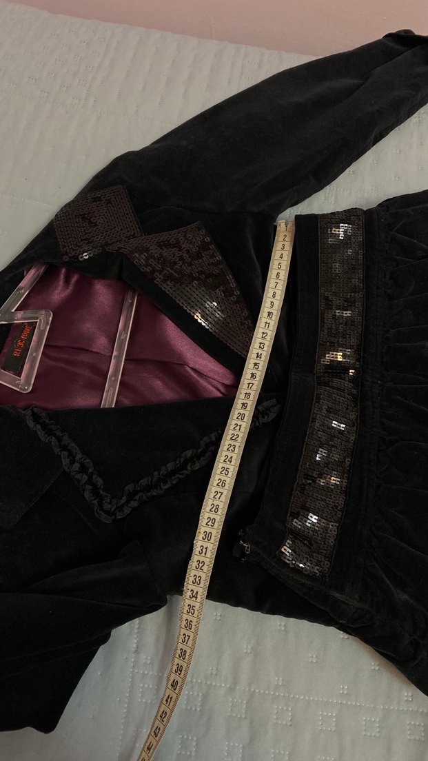 RiOCiONE 9-10 yaş Kadife Ceketli etekli iki takım pul detaylı - Görsel 4