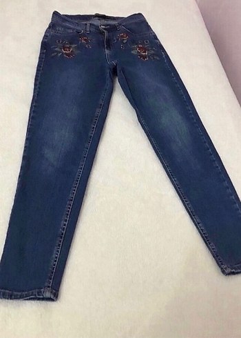 Lc waikiki yüksek bel bel kot pantolon likralı çiçek nakışlık - Görsel 4