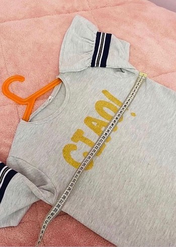 Koton marka 7-8 yaş sweatshirt bluz kollar volanlı - Görsel 4