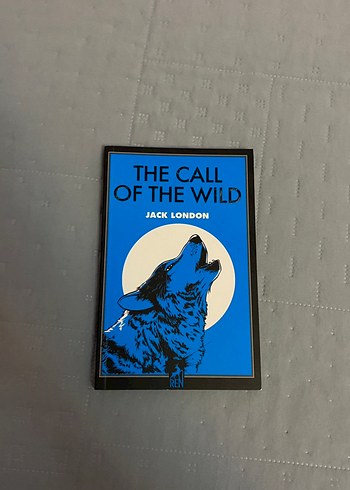 Jack London'ın The Call of the Wild isimli İngilizce kitabı.
