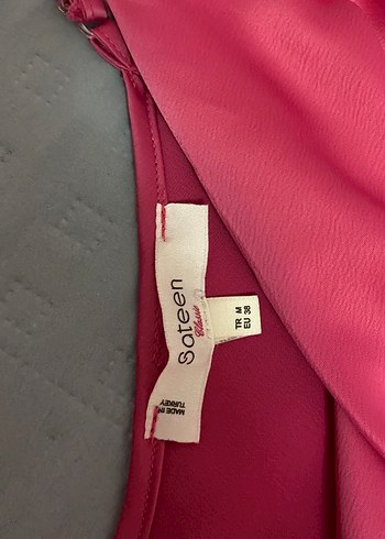 Sateen Degaje Yaka Askılı Saten Bluz 38 Beden Fuşya Renk - Görsel 5
