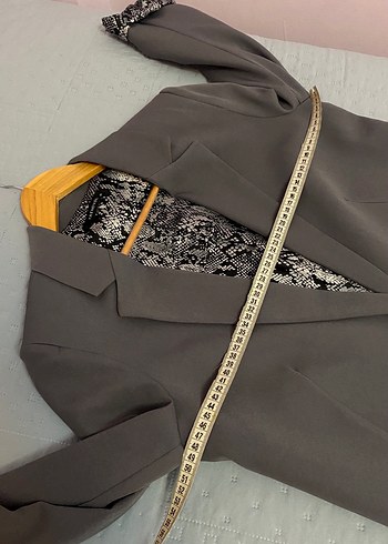 Trend Regular Astar Detaylı Dokuma Blazer
Ceket 38 Beden Leopar - Görsel 6