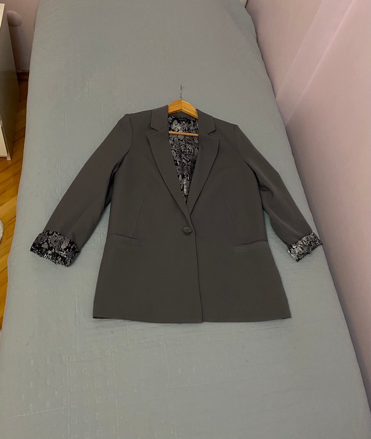 Trend Regular Astar Detaylı Dokuma Blazer
Ceket 38 Beden Leopar - Görsel 4