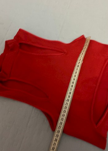 Urban 34 beden Kırmızı Crop Top Kırmızı Yüksek Yakalı Kolsuz - Görsel 3