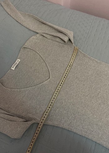 Stradivarius  V Yaka Yırtmaçlı Uzun Triko Elbiese 38 beden - Görsel 5