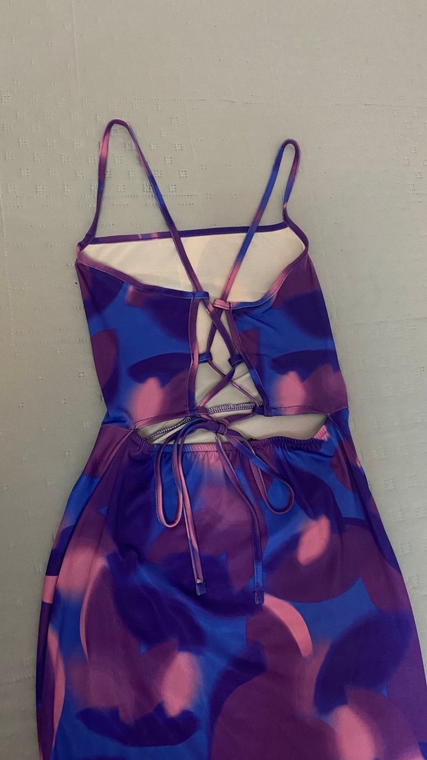 Trend  İnce Askılı Sırt Dekolteli Önden Yırtmaçlı Drapeli Elbise - Görsel 2