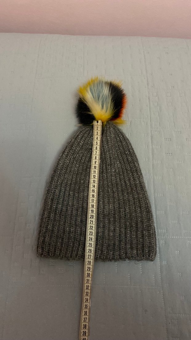 Zara Kurk Ponponlu Gri Bere. Soğuk havalarda sıcak tutar. - Görsel 5