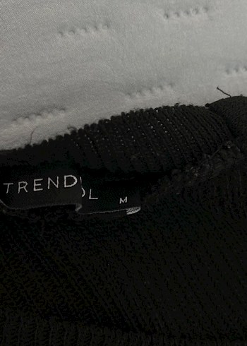 Trend 38 beden kazak arka boyun kısmından bağlama detaylı - Görsel 4