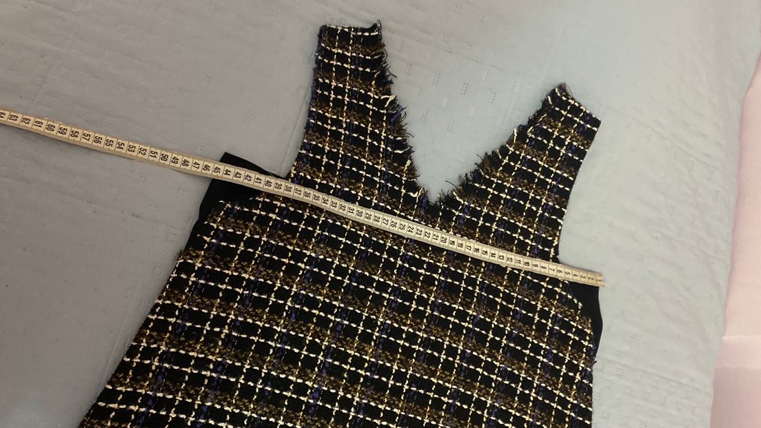 A Kesim Fırfırlı Detaylı V Yaka Tüvit Jile Uzun Elbise 38 beden - Görsel 5