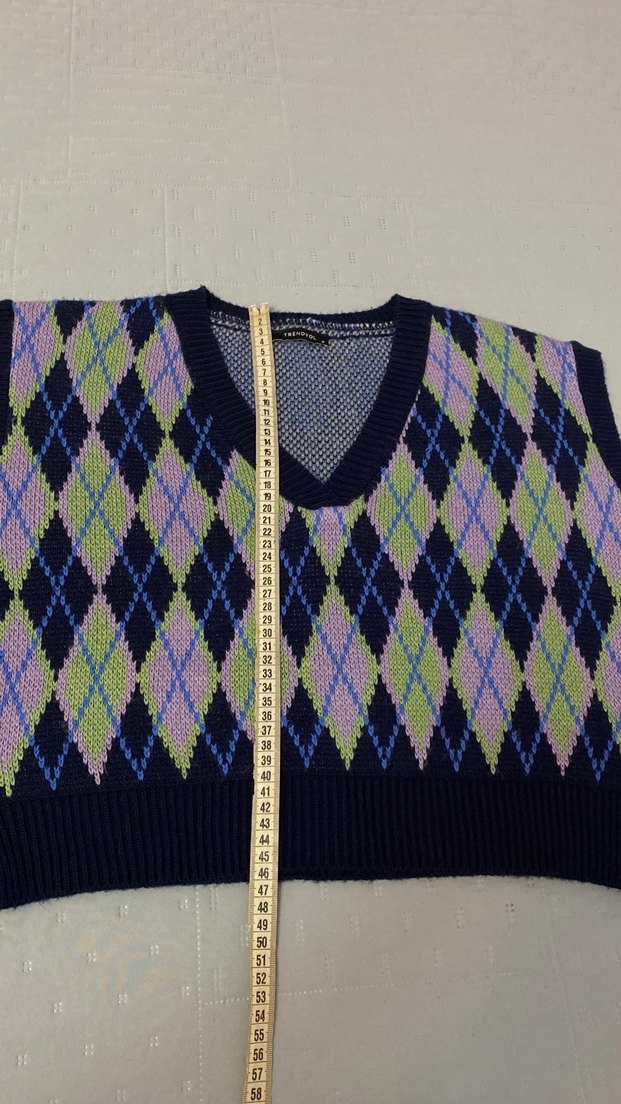 Trend Triko V yaka, baklava desenli şık süveter. 38 beden - Görsel 4