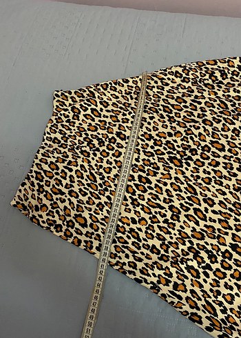Quzu Leopar Desenli Saten Uzun Etek 38 beden Beli Lastikli - Görsel 3