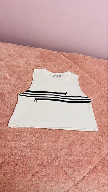 Bershka 38 beden crop tişört