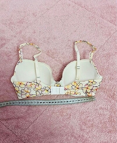 36 Beden Calvin Klein 75 beden için dolgulu Sütyen