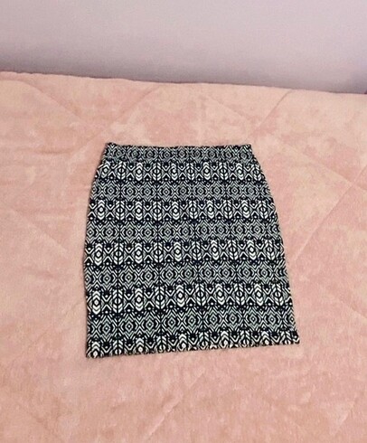Diğer 42 beden etnik desen likralı mini etek iç göstermez