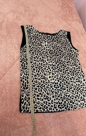 36 Beden Mango 36 beden leopar bluz önü saten