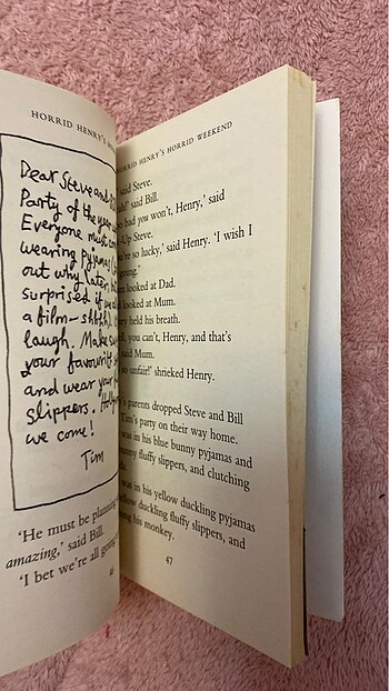 Horrid Henry's Monster Movie - Francesca Simon İngilizce Kitap - Görsel 4