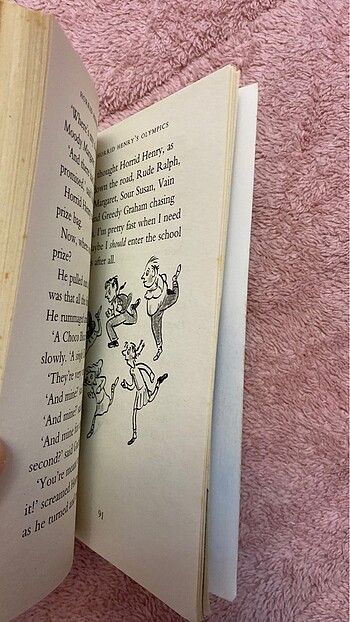 Horrid Henry's Monster Movie - Francesca Simon İngilizce Kitap - Görsel 5