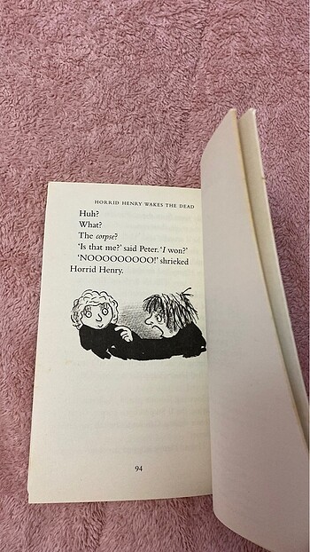 Francesca Simon  - HORRID HENRY WAKES THE DEAD İngilizce Kitap - Görsel 3
