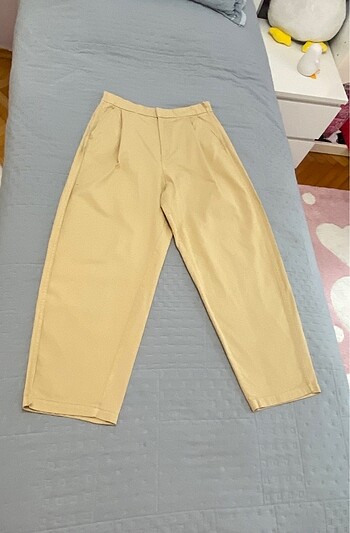 Zara 38 beden pantolon bej