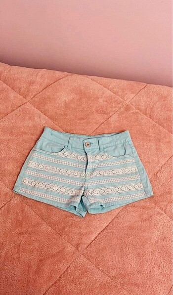 Guess marka 11-12 yaş şort
