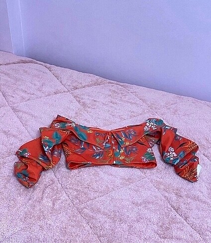 Trendyol 38 beden büstiyer crop bluz