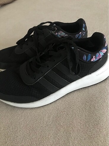 Adidas ayakkabı