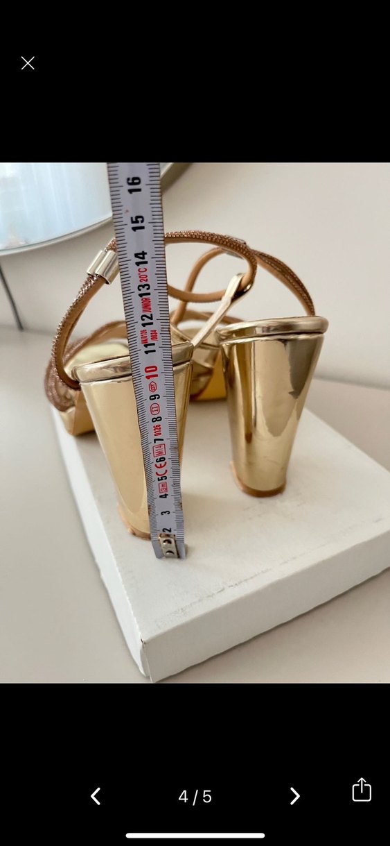 Altın Renkli Platform Topuklu Kadın Ayakkabı - Görsel 4