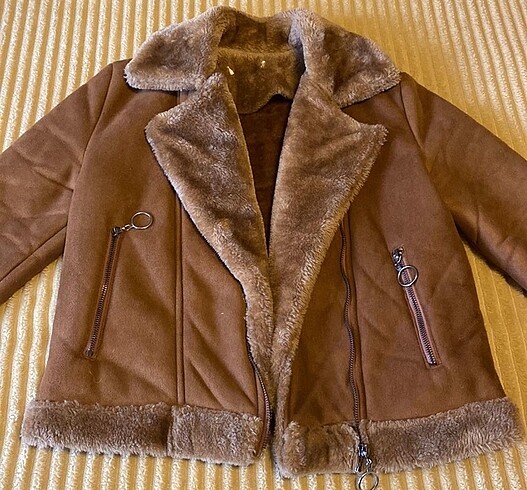 Camel kürk&hasır şapka