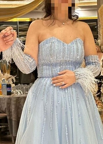 Nişan elbisesi abiye