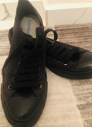 42 Beden siyah Renk 42.5 Siyah Erkek Converse