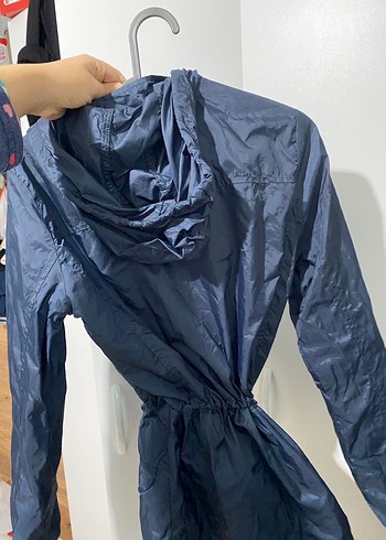 Lacivert Fermuarlı Yağmurluk - Görsel 2