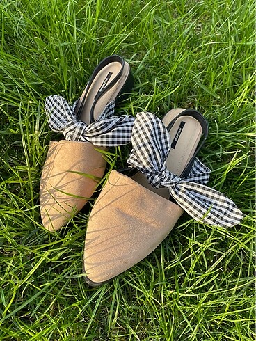 Pull & Bear fiyonklu sandalet