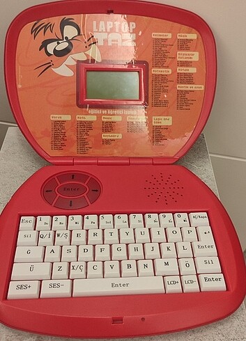 Eğitici laptop bilgisayar