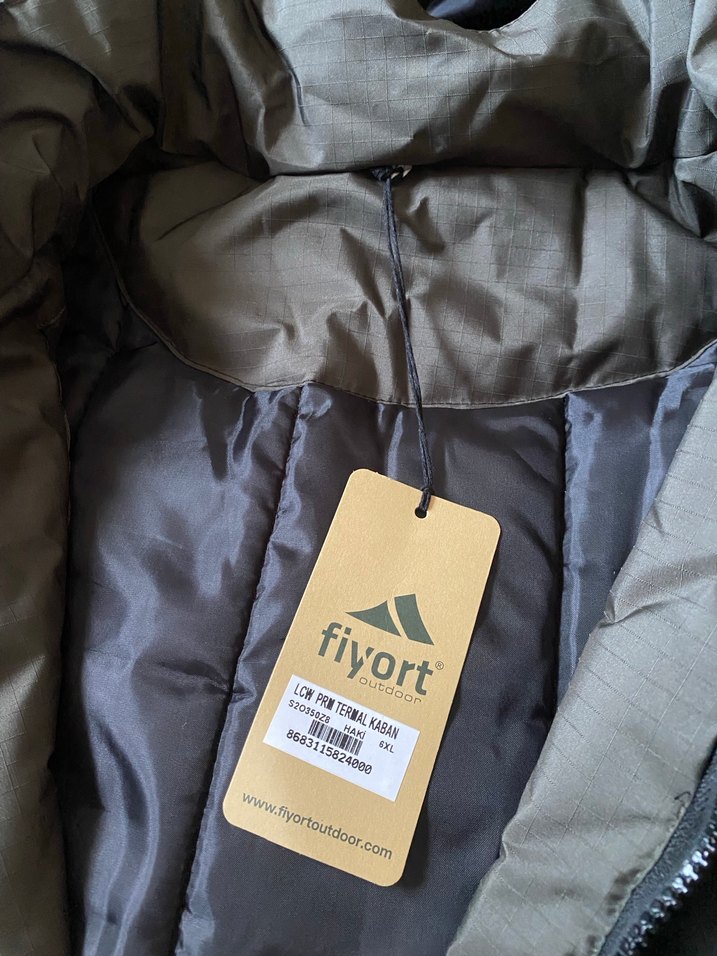 LC Waikiki Siyah Kapüşonlu Kayak Ceketi - Görsel 4