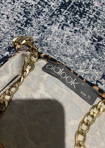 Kahverengi Yılan Desenli Uzun Elbise - Görsel 3