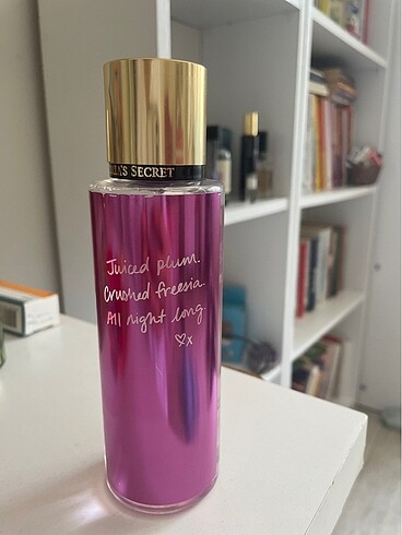 Victoria s Secret VS PURE SEDUCTİON