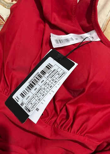 Kırmızı Tek Omuzlu Drapeli Mayo - Görsel 2