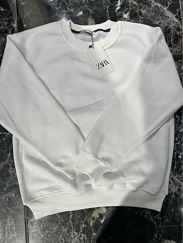 zara sweatshirt