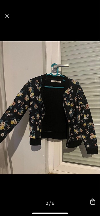 Stradivarius Stradivarius çiçekli bomber ceket