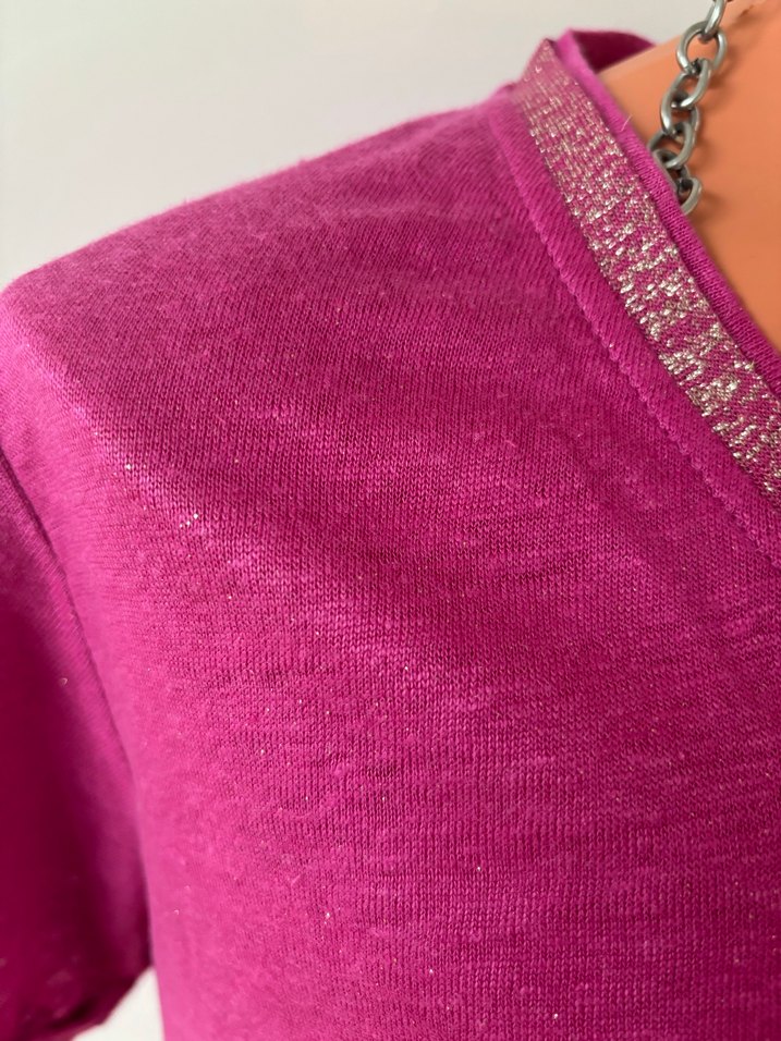 Mor V Yaka Kısa Kollu Salaş Tişört - Görsel 3