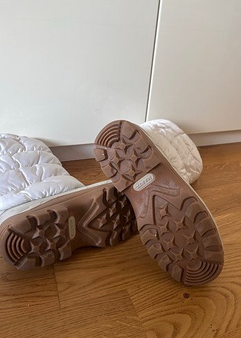 Olang Beyaz kar Botu 39 - Görsel 7