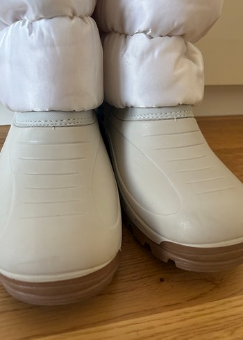 Olang Beyaz kar Botu 39 - Görsel 3