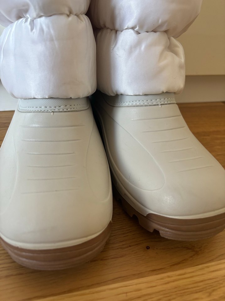 Olang Beyaz kar Botu 39 - Görsel 3