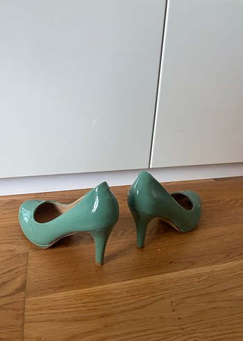 Turkuaz Rugan Stiletto Topuklu Kadın Ayakkabı - Görsel 5
