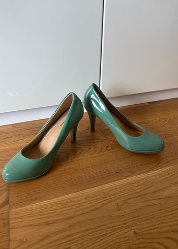 Turkuaz Rugan Stiletto Topuklu Kadın Ayakkabı - Görsel 4