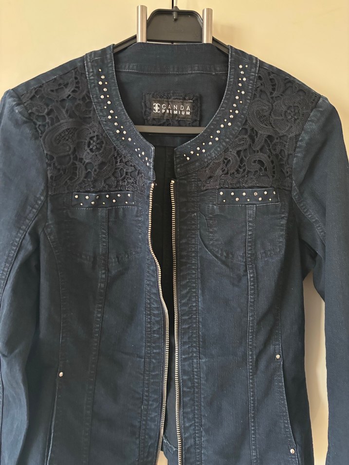 Nakışlı Kadın Denim Ceket - Görsel 3