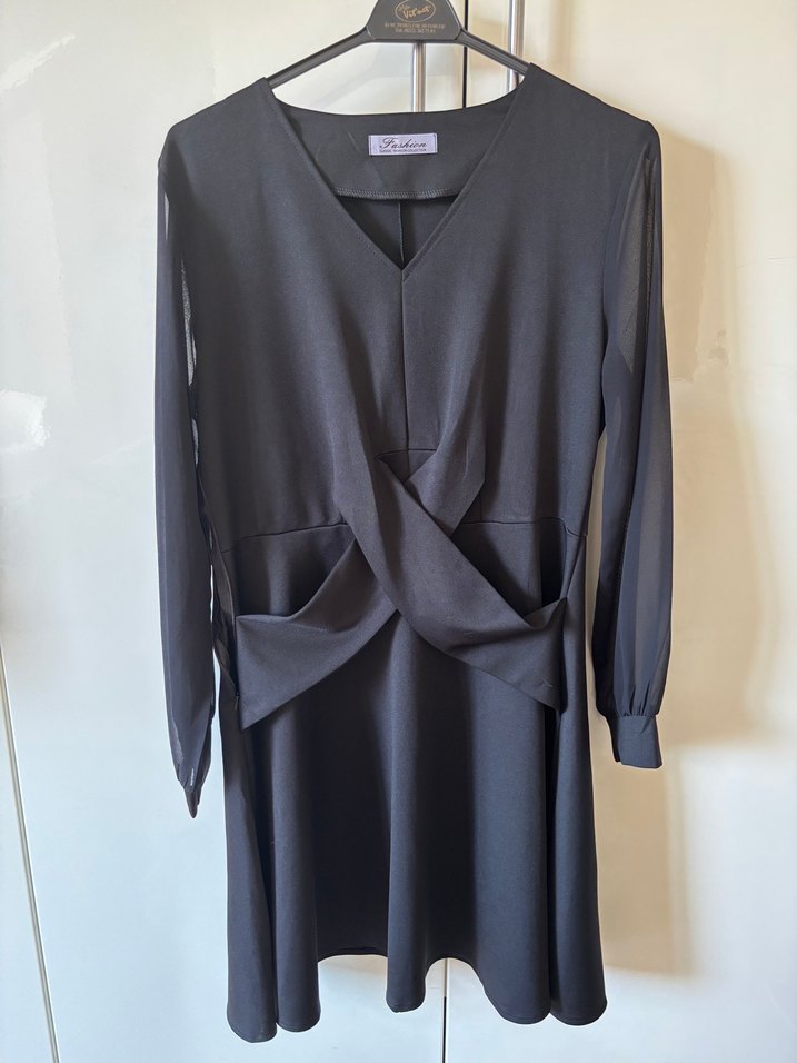 Siyah V Yakalı Uzun Kollu Drapeli Elbise - Görsel 2