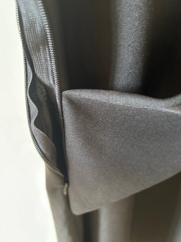 Siyah V Yakalı Uzun Kollu Drapeli Elbise - Görsel 4