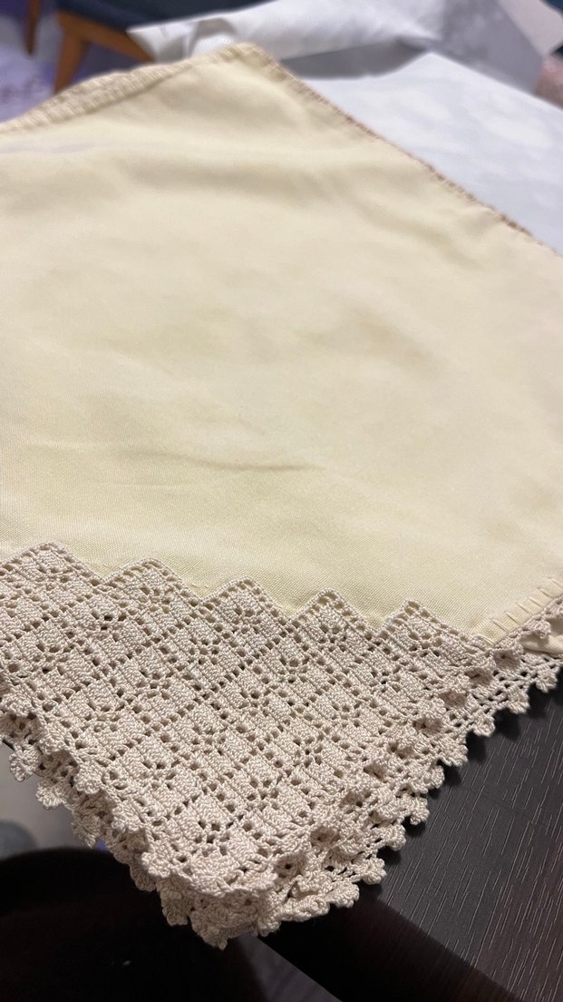 Nakışlı Bej Masa Örtüsü - Görsel 4